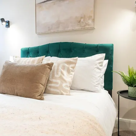 Апартаменти Harvey Nic's & Designer Quarter 74 Ch Лідс