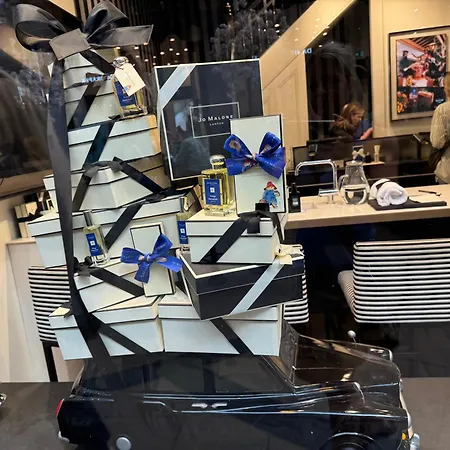 Harvey Nic's & Designer Quarter 74 Ch דירה *