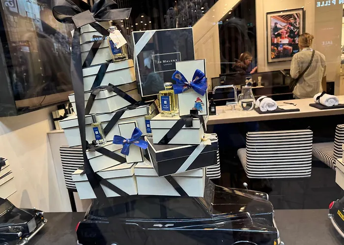 Harvey Nic's & Designer Quarter 74 Ch דירה *