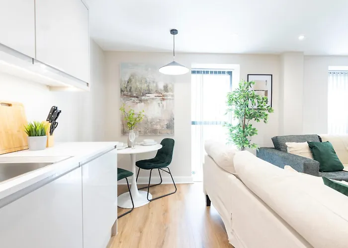 Апартаменты Harvey Nic's & Designer Quarter 74 Ch