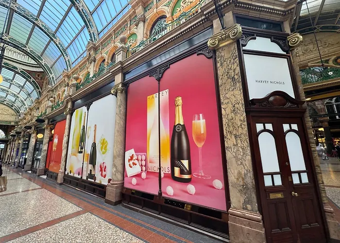 Апартаменты Harvey Nic's & Designer Quarter 74 Ch *